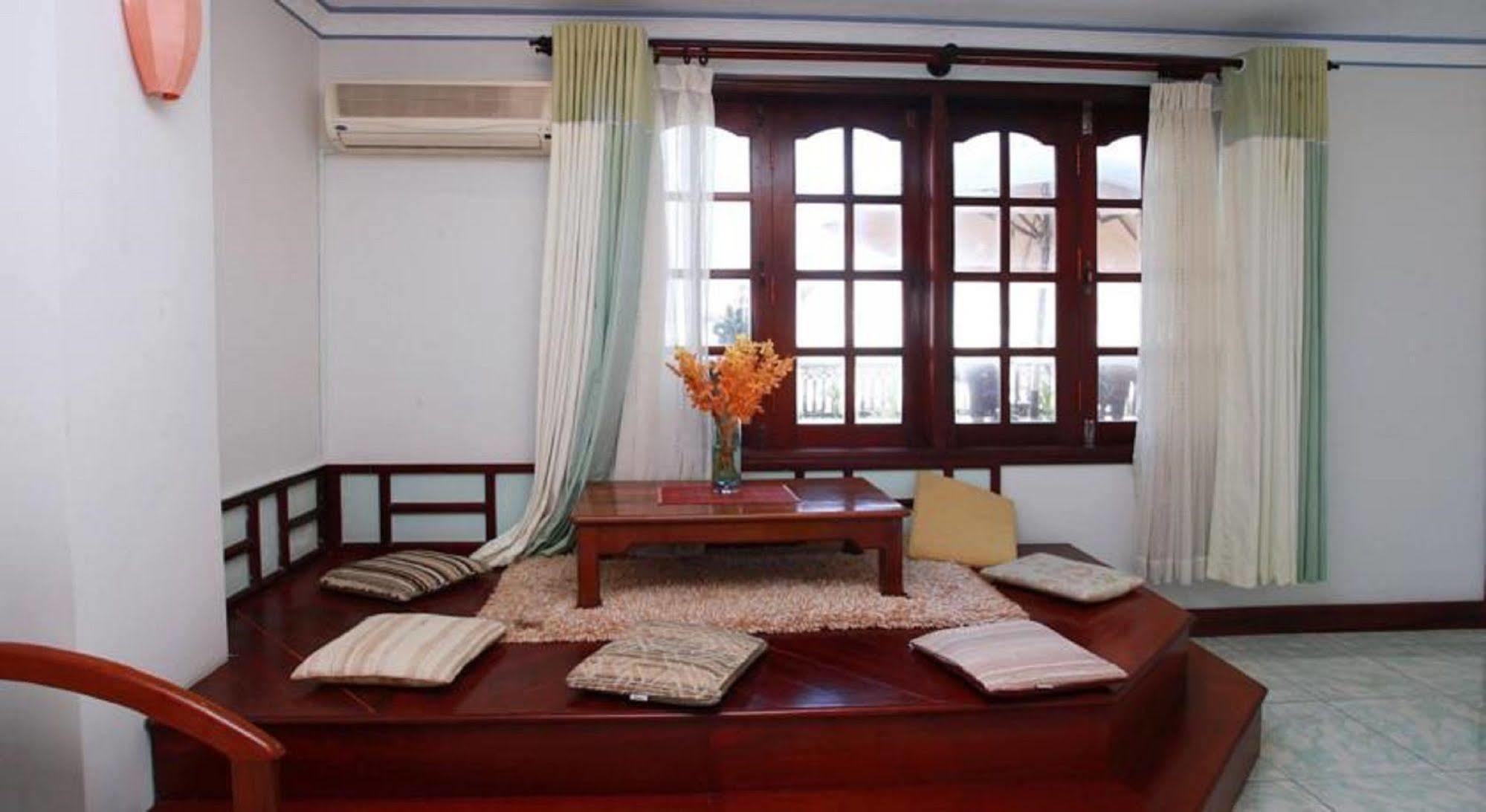 La Suisse Hotel Nha Trang Buitenkant foto